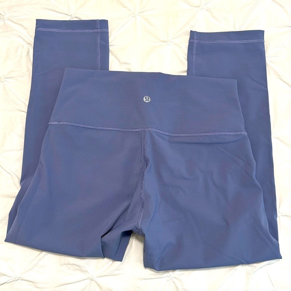 Lululemon leggings - cropped
